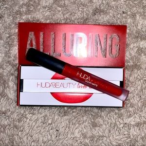 Huda Liquid Lipstick in "Alluring"